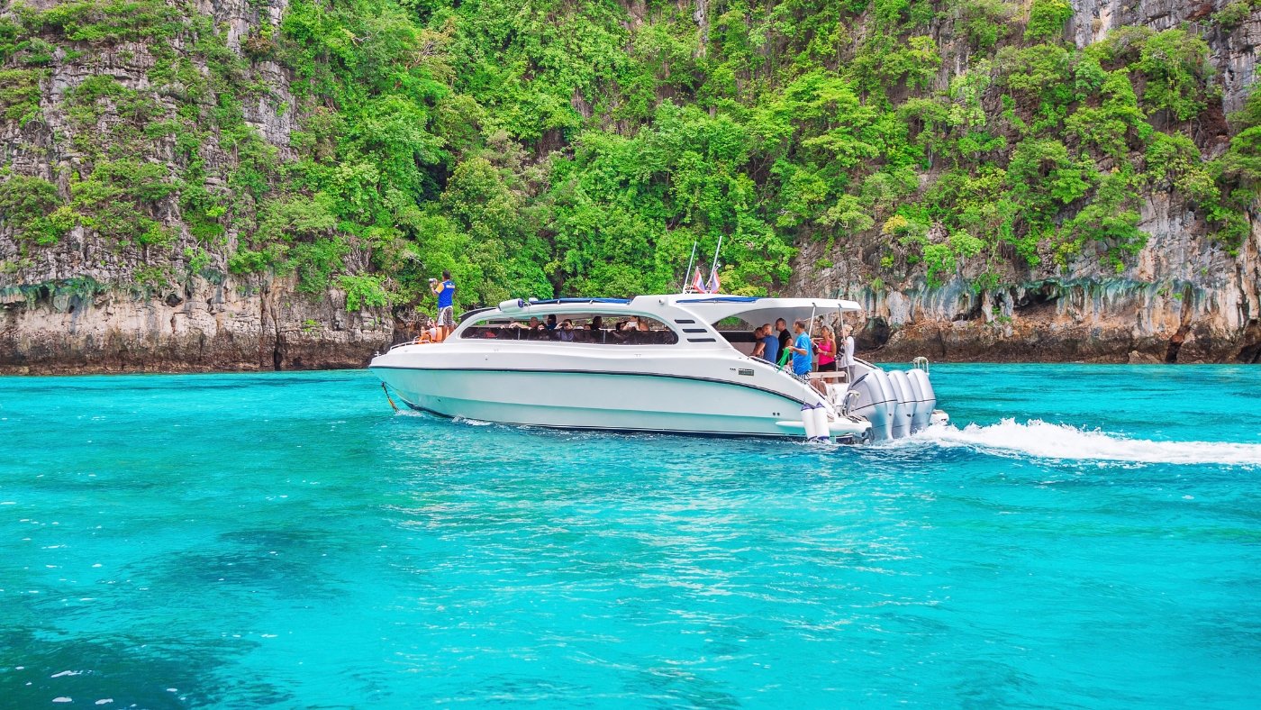 Ha Long Bay Cruise Escape package image